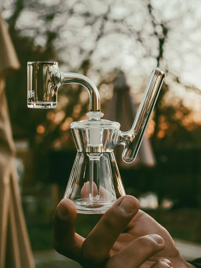 GRAV® Hourglass Pocket Bubbler Dab Rig | Mantra Smoke Shop México